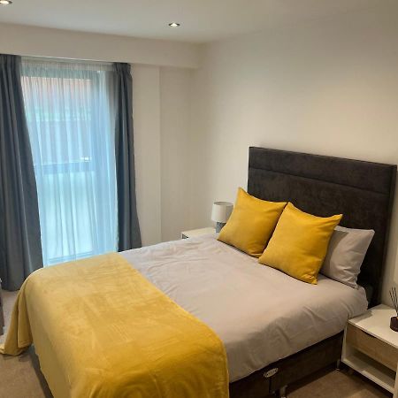 Lovely 2 Bed Apartment In Leeds Centre エクステリア 写真