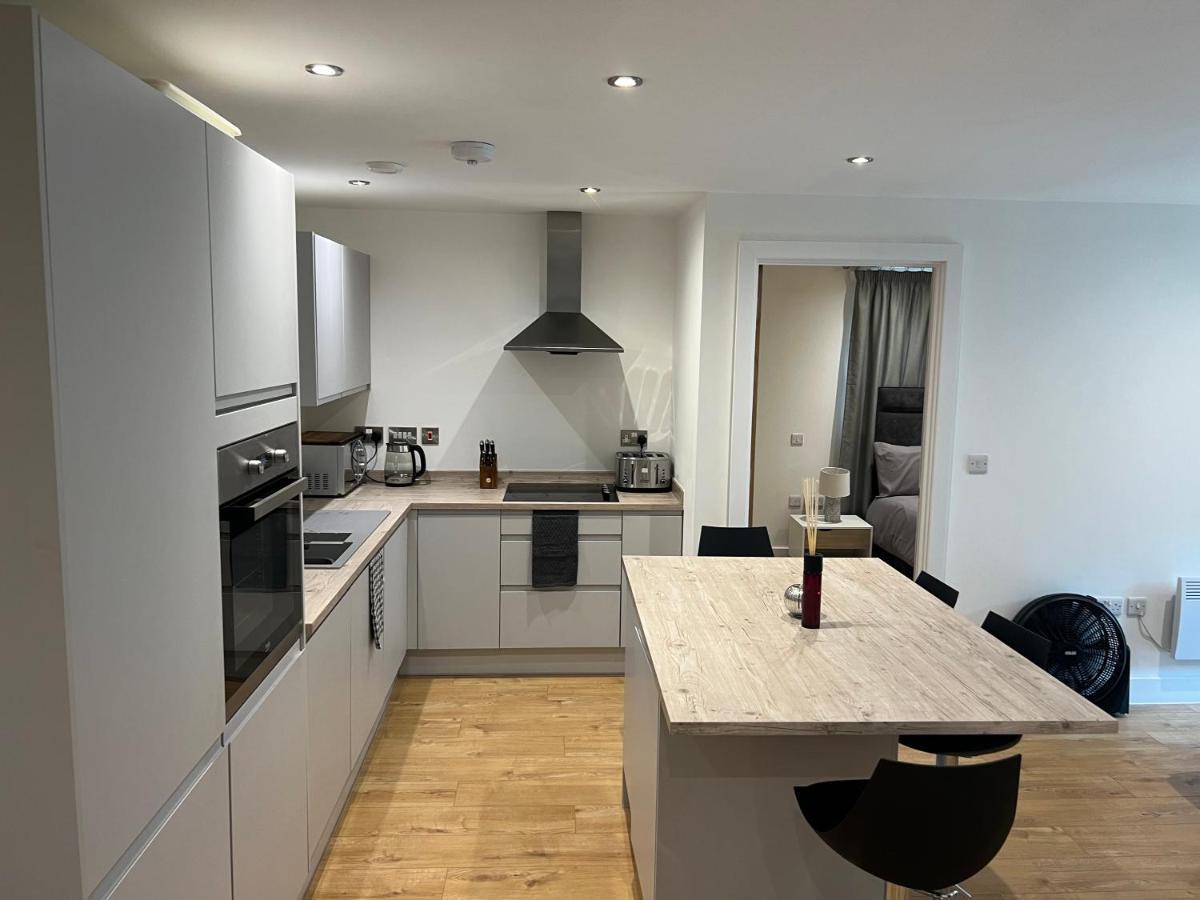 Lovely 2 Bed Apartment In Leeds Centre エクステリア 写真